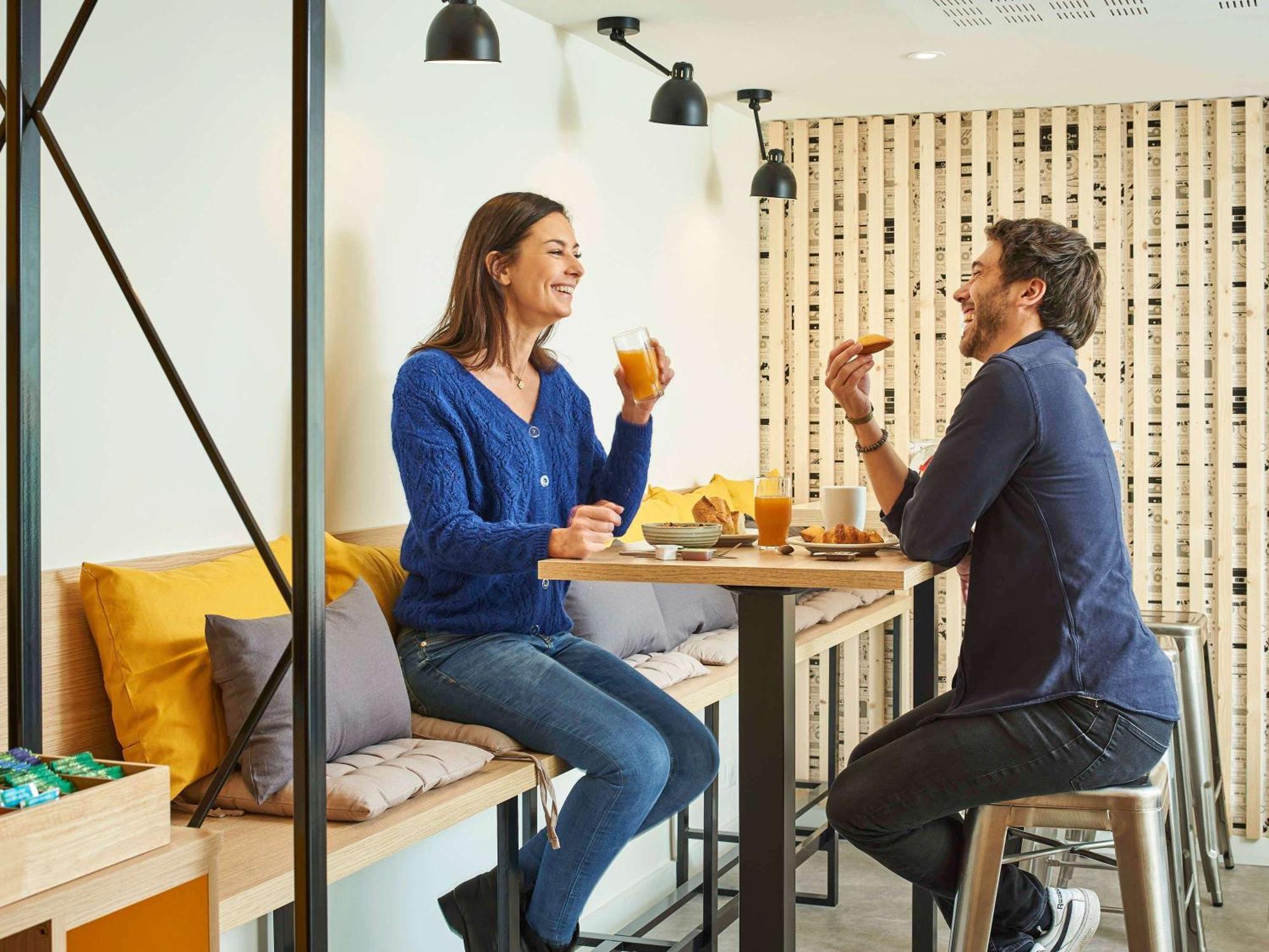Aparthotel Adagio Access Paris Saint-Denis Pleyel Exteriör bild